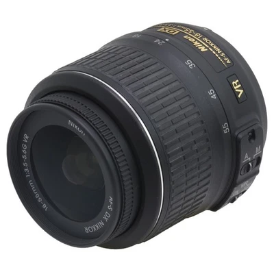 Lente Nikon AF-S 18-55mm F/3.5-5.6 G DX - Imagem 1 de 4