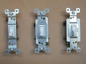 WALL TOGGLE SWITCH SP 1POLE 3WAY RESIDENTIAL 4WAY COMMERCIAL 1451 1453 54504 15A - Picture 1 of 1
