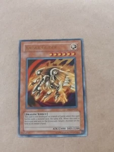 Kaiser Glider DR1-EN213 Dark Revelation Volume 1 YuGiOh BOGO Free Random card - Picture 1 of 3