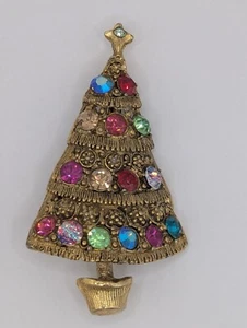 Hollycraft Christmas Tree in Basket Pin Rhinestone Signed Vintage HTF - Picture 1 of 4