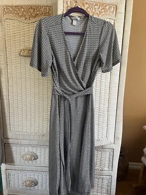 H and M Cross Front Dress With Tie Attached~ Size Small. - Image 1 of 4