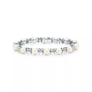 Magnificent Tennis Pearl And Marquise Diamond White Diamond 14K Gold Bracelet - Picture 1 of 8