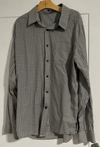 Men's Volcom Button Up Shirt Size Large L Gray Black Plaid Check Striped - Picture 1 of 3