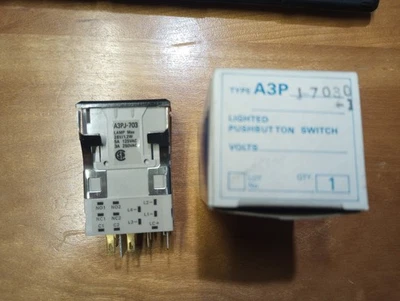 OMRON A3PJ-703 / A3PJ703 Nuevo stock antiguo.  Nuevo en caja.  Foto 1 de 4