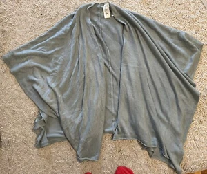 SIMPLY NOELLE blue sweater wrap shawl one size fits all - Picture 1 of 3