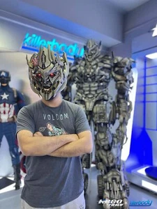 Genuino Killerbody Usable Megatron Casco Máscara Efectos de Sonido Táctil Juegos con disfraces Juguete - Imagen 1 de 16