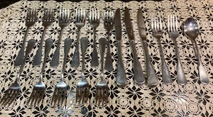 Oneida SSS Stainless USA Minute Man Set of 17 Lovely Pre Owned Replacement piece - Picture 1 of 5