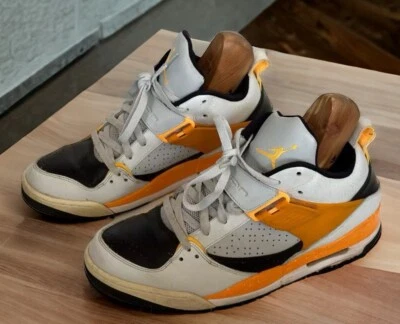 Jordan Flight 45 2014 Pure Platinum Atomic Mango 644846-016 masculino tamanho 12 - Imagem 1 de 4