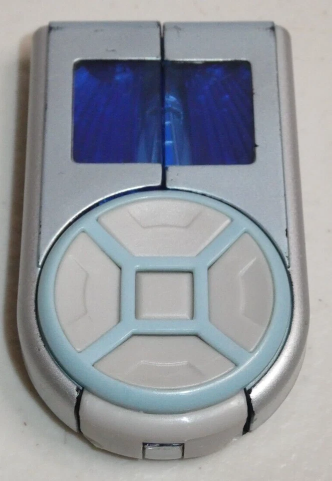 Transformers Real Gear Robots Autobots NIGHT BEAT 7 Hasbro 2007 no earpiece - Image 1 of 4