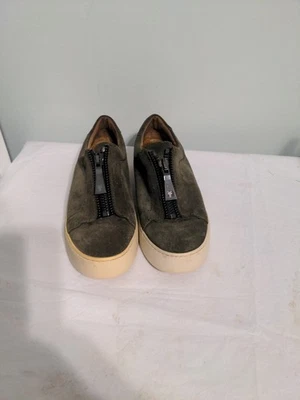 Frye Lena Olive 绿色麂皮绒拉链前运动鞋带拉链闭合 - 尺寸 6 — 第 1/4 张图片