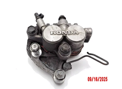 1987 87 Honda Super Magna VF700C VF 700 C front brake caliper caliber Left - Image 1 of 4