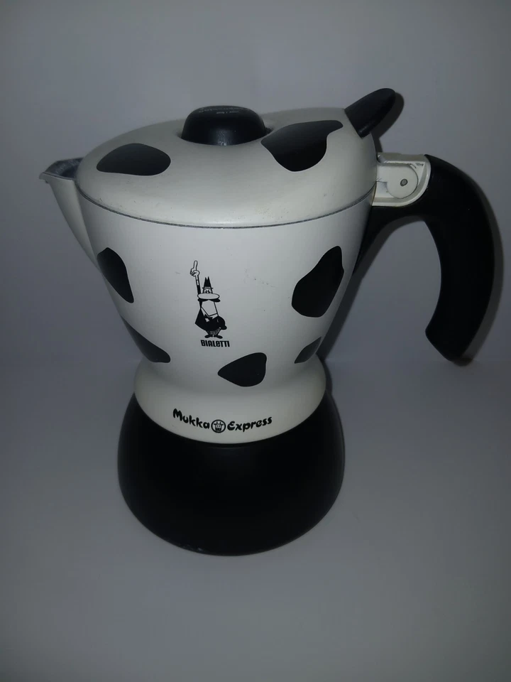 Fogão Bialetti Mukka Express 2 xícaras estampa de vaca máquina de cappuccino preto e branco - Imagem 1 de 4