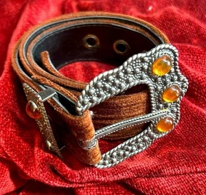 Women’s Faux fur belt Metal buckle it’s 3” x 3 “ - Picture 1 of 6