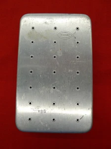 Estuche vintage de aluminio para moscas Perrine #96 con pesca con moscas - Imagen 1 de 14