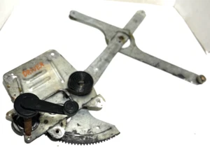 1994-1998 GMC JIMMY MANUAL WINDOW DOOR TRACK SLIDER ASSEMBLY FRONT RIGHT - Picture 1 of 8