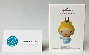 Hallmark Andenken Ornament 2018 ~ Aschenputtel Holz Ornament - Bild 1 von 2