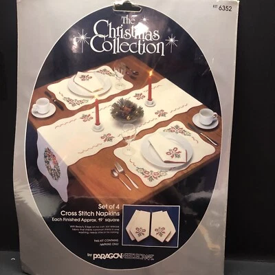 Juego de 4 servilletas punto de cruz Paragon Needlecraft The Christmas Collection 6352 Foto 1 de 4