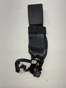 2022-2023 Honda Civic Rear Left Driver Side Seatbelt Buckle OEM 34302133B - Picture 1 of 11