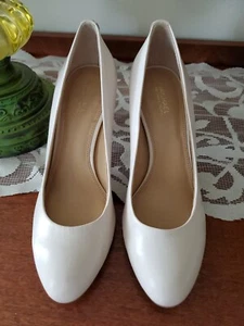 Michael Michael Kors Damen MK-Flex mittlerer Pump 3,5" Absätze Vanille, Größe: 7,5 M - Bild 1 von 19