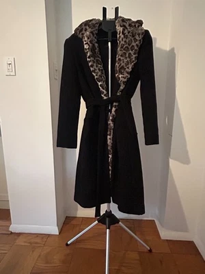 Alberta Ferretti 羊毛风衣带兔子毛皮装饰 - M 码 - 黑色 — 第 1/2 张图片