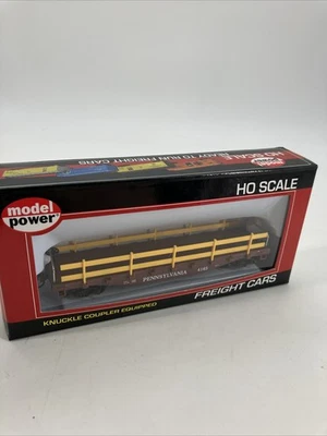 MODEL POWER HO Scale 40' Flat with Guard Rails - Pennsy - #98231 - Image 1 of 4