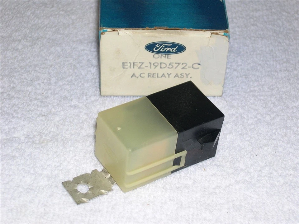 NOS 1981 1982 Ford Escort EXP LN7 Air Conditioning Relay E1FZ-19D572-C - Image 1 of 1