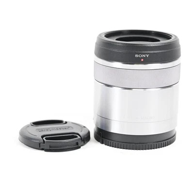 Sony E 30mm f3.5 Macro Lens E-Mount SEL30M35 Silver #353 - Image 1 of 4