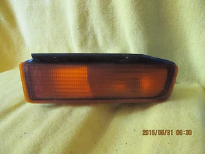 85 86 88 89 LEBARON DODGE LANCER L LEFT PASSENGER PARK MARKER LIGHT  4 DR - Bild 1 von 2