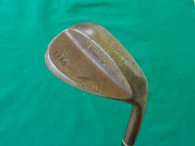 Catorce RM 60* cuña de acero crudo para hombre diestro acero palos de golf hierro para un conjunto buen agarre Foto 1 de 4