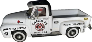 Matchbox 1955 Ford F-100 Pickup Truck Santa Fe Red Crown MOY 1995 YRS06/B 1:43 - Picture 1 of 7