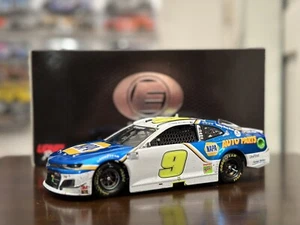 Chase Elliott 2020 Phoenix Elite LIQUID COLOR - Picture 1 of 7