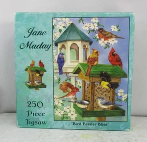 E&L "Bird Feeder Bliss" Jane Maday - Puzzle 250 pezzi - 14" x 10" - NUOVO sigillato - Foto 1 di 3
