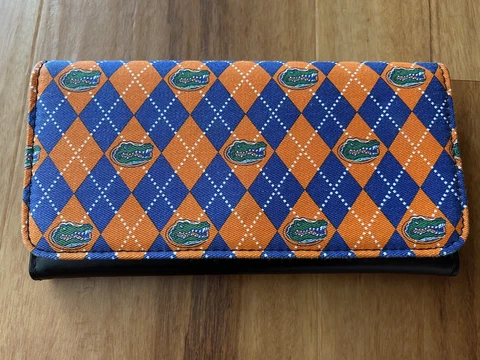 UF Florida Gators women’s Multicolored checkbook wallet Cover