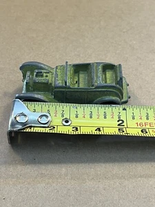 VINTAGE TOOTSIE TOY - GREEN ROADSTER - Picture 1 of 6
