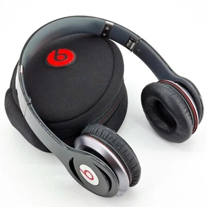 Beats by Dr. Dre Solo HD On-Ear Kopfhörer Glossy Black Monster getestet + Case - Bild 1 von 13