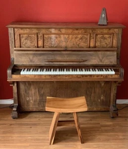 Klavier - Bild 1 von 3