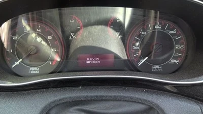 Conjunto de luz trasera izquierda Dodge Dart 13 14 15 16 Foto 1 de 4