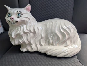 Vintage Alberta's Ceramic Mold Hand Painted Large Kitten Cat Figurine 17" White - Picture 1 of 6