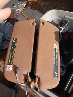 AUDI A8 D3 2000-2010 ПЕРЕДНИЙ ЛЕВЫЙ ПРАВЫЙ КОМПЛЕКТ ПАРА СОЛНЦЕЗАЩИТНЫХ КОЗЫРЬКОВ СОЛНЦЕЗАЩИТНЫЕ КОЗЫРЬКИ - Изображение 1 из 2