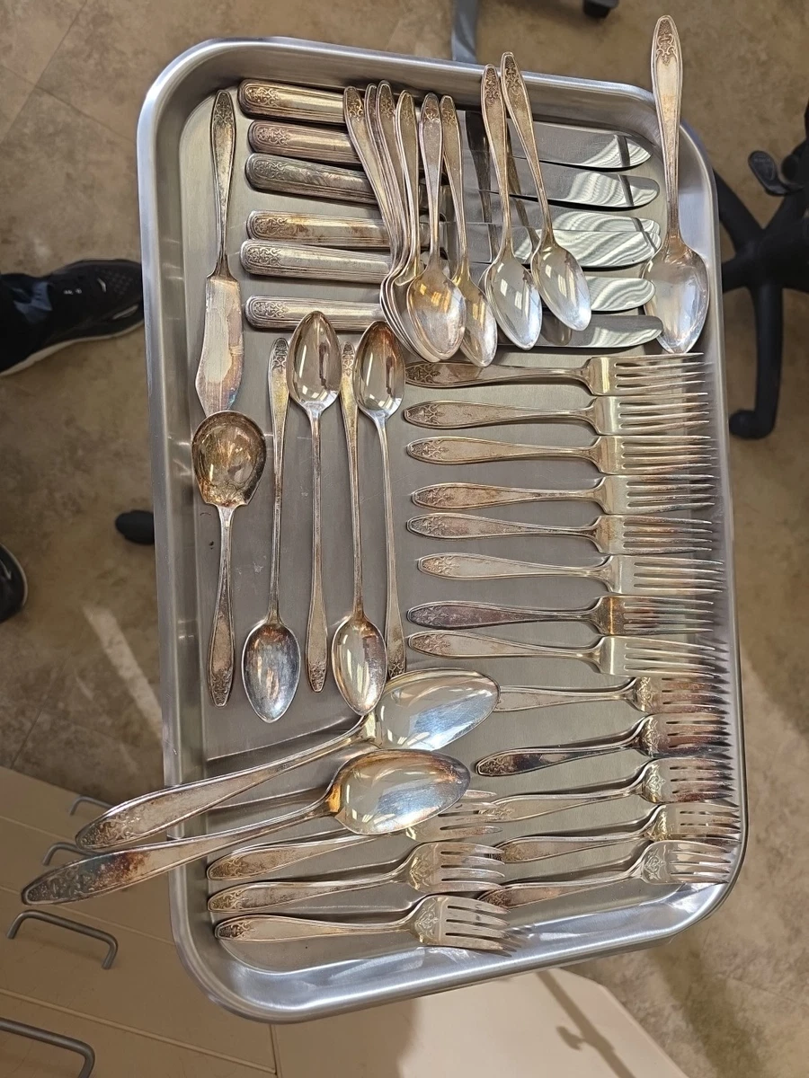 Wm. Rogers & Son Antique US Silver-Plated Flatware-Sets 1900-1940
