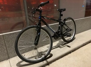 Great Condition 2014 Black and Blue 2.0 Raleigh Talus Bike - Picture 1 of 5