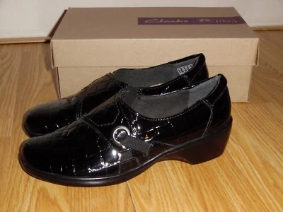 Nuevo en Caja Clarks May Carina Para Mujer US 6.5 Mediano Negro Cocodrilo Mocasines Zapatos Foto 1 de 4