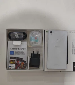 Sony Xperia Z2 - White (Unlocked) - Picture 1 of 2