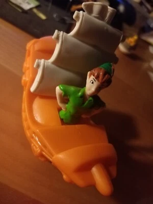 PETER PAN a bordo del mitico Jolly Roger di Capitan Uncino per 40 th Disneyland - Immagine 1 di 4