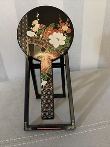 Traditionally Crafted Japanese Hand Held Mirror - Picture 1 of 4