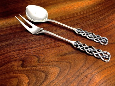David Andersen Norwegian 830S Silver Serving Spoon & Meat Fork: Ringebu Pattern Cover