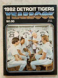 Detroit Tigers Jahrbuch, 1982 - Bild 1 von 2