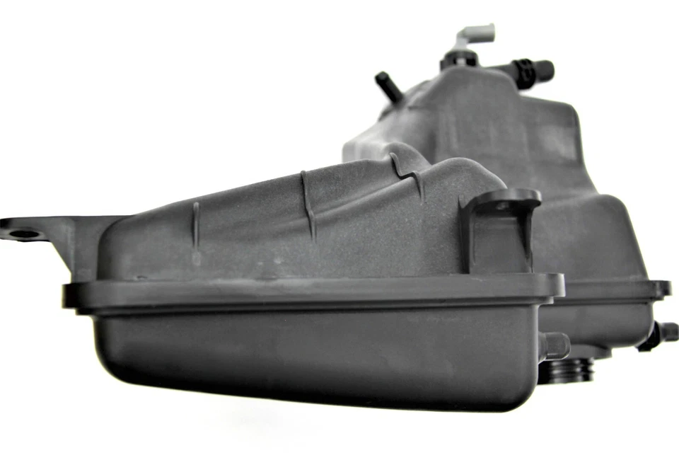 Brand New Expansion Tank for BMW -745Li, 745i, 750i, 760i OE M # 17-13-7-508-007 - Image 1 of 1