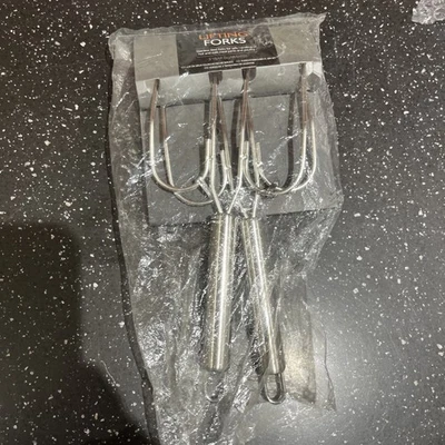 Master Class Un par de horquillas elevadoras de acero inoxidable para el manejo seguro de la carne Foto 1 de 3