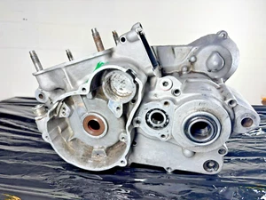 GasGas EC 250 Crankcase 2T Engine Crankcase Set Carter Block Half Cases Bottom - Picture 1 of 8